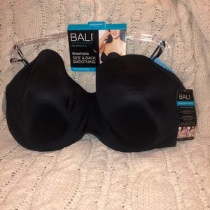 BALI bra NWT